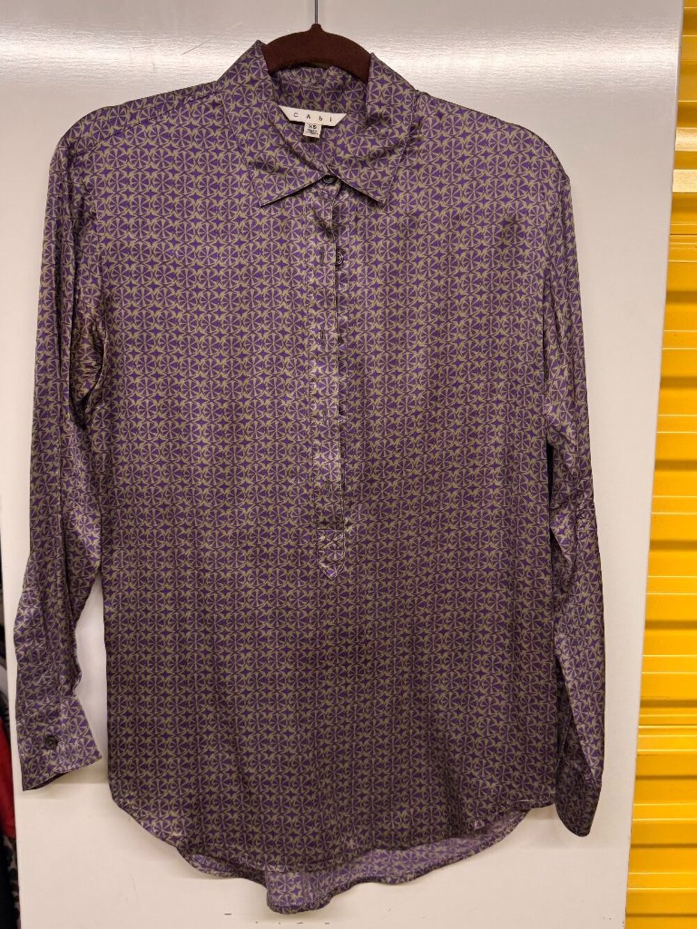 Cabi Style #117 Purple Geometric 100% Silk Blouse - Size XS